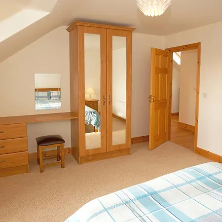 238 - * Cleggan